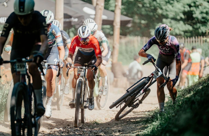 Van Aert se cae del Tour de Francia: lo que pierde Vingegaard y lo que gana la lesión